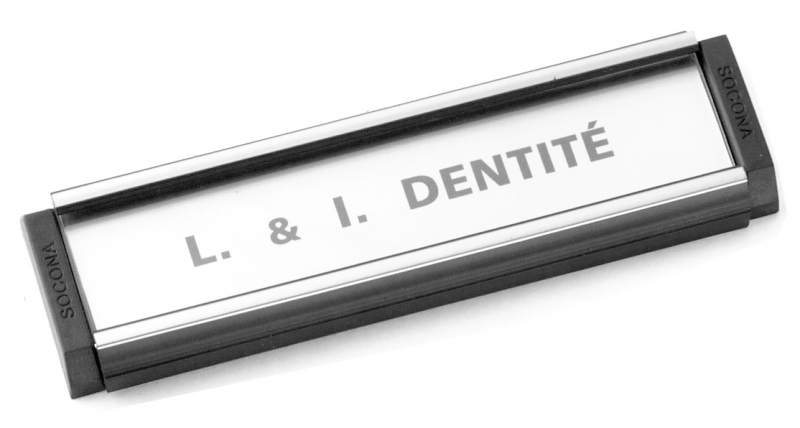 Porte-étiquette PVC - 28 x 93 mm - fixation à visser ou adhésif
