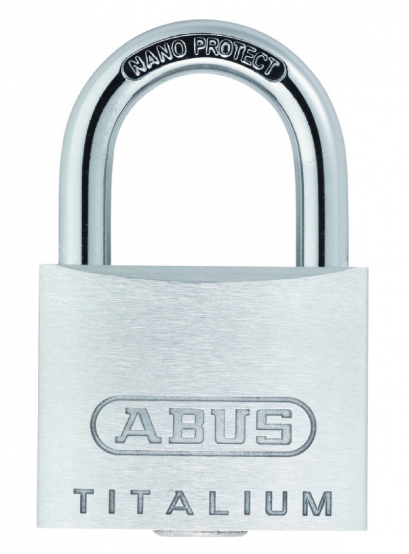 CADENAS " TITALIUM "