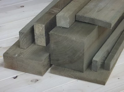 Tasseau en bois d'épicéa L. 2,40 m - Section 38 x 22 mm