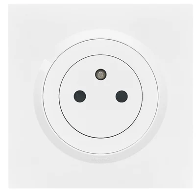 Lot de 10 prises 2 pôles avec terre "Dooxie" blanc