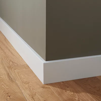 Plinthe moulurée blanche L. 220 cm x l. 100 mm x Ép. 16 mm