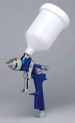 Pistolet à peinture à gravité pour tous les travaux de peinture, 0,6 L, pression 3-5 bars