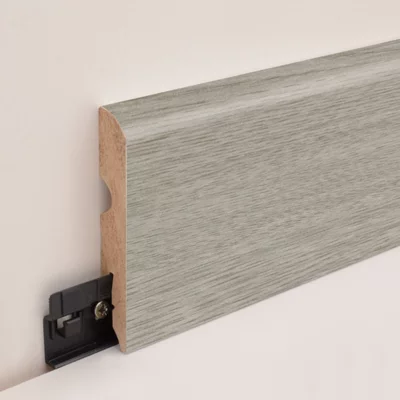 Plinthe à clipser "Cahuita" mat effet bois gris L. 220 x H. 8 cm x Ép. 13 mm