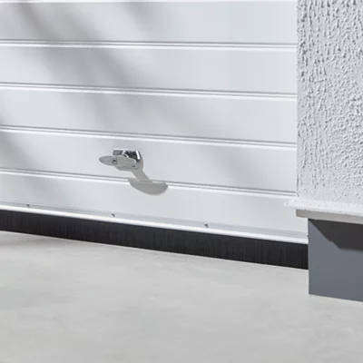 Bas de porte de garage en aluminium + brosse - 2,50 m