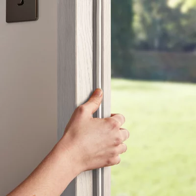 Joint adhesif en EPDM "profil p" porte et fenêtre blanc 6m