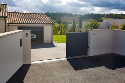 Motorisation portail coulissant