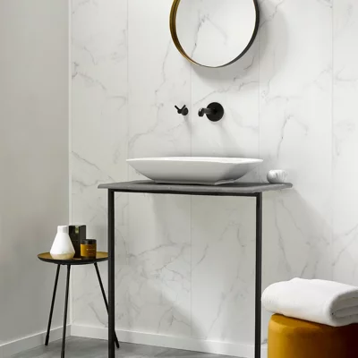 Panneau mural PVC blanc et gris effet marbre pour murs et plafonds CALACATTA - 260 x 37,5 cm