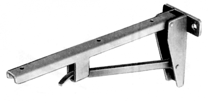 CONSOLES D'ÉTAGÈRES