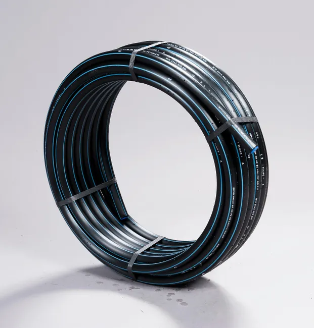 Tuyau polyéthylène trait bleu Diam. 32 mm en couronne Long.25 m