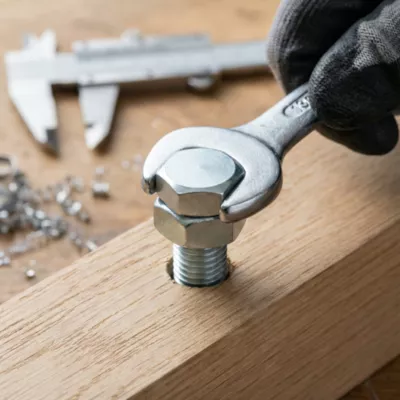 4 boulons tête hexagonale acier zingué Diall Ø10 x 30 mm
