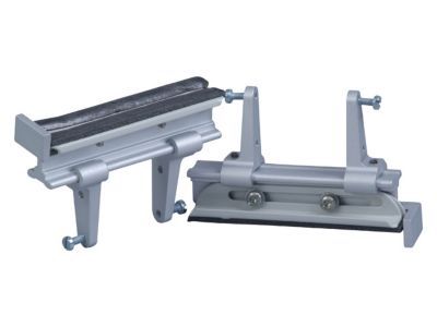 Paire de supports universelle réglables pour tablette radiateur largeur 10 à 14,5 cm.