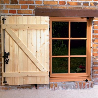 Volet battant sapin 2 vantaux 110 x h.175 cm