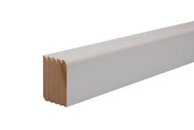Image principale de Plinthe réversible MDF prépeint 200 x 7 cm, ép.10 mm (vendu par lot de 5)