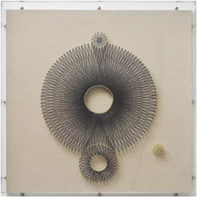 Vitrine filaire cercle arbre l.60 x H.60 cm