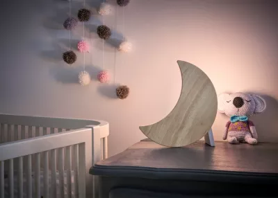 Veilleuse enceinte bluetooth lune en bois blanc chaud 15W BigBen Connected