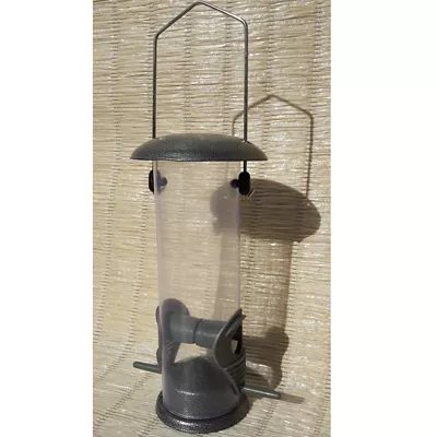 Mangeoire silo plastique et métal Caillard L.13 x l.10 x H.22 cm