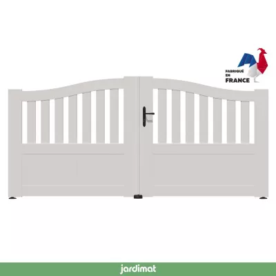 Portail Jardimat pvc Arlay chapeau de gendarme blanc 9016 - 300 x h.120/140 cm