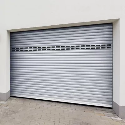 Porte de garage motorisée enroulable aluminium Ambre Blanc H.200 x L.250 cm avec hublots Protecta