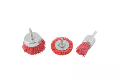 Brosse de ponçage nylon pour perceuse Universal, 3 pièces
