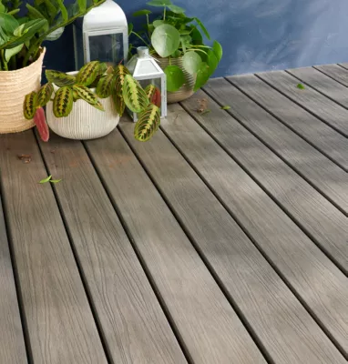 Lame de terrasse composite gris Good Home Hudson L.240 x l.12,7 cm