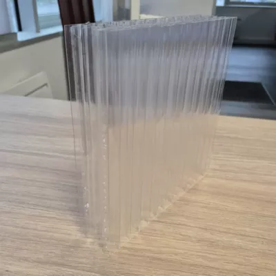 Plaque polycarbonate alvéolaire l.1.25 x L.3m, ep.55 mm, 5KG/M2 10 parois transparent (lot de 5pcs )