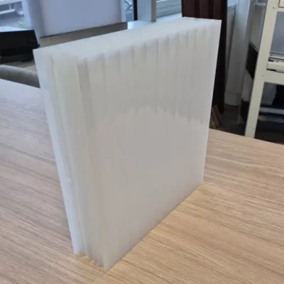 Plaque polycarbonate alvéolaire l.1.25 x L.2m, ep.55 mm, 5KG/M2 10 parois opale 5pcs
