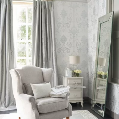 Papier peint intissé Josette imprimé bouquet de roses gris métal argent L.1000 x l.52cm Laura Ashley