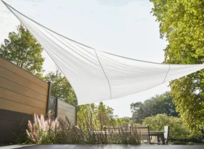 Voile d'ombrage triangle GoodHome blanc 500 cm