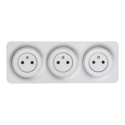 Triple prise avec terre prêt câblée Jacobsen Espen aluminium composable