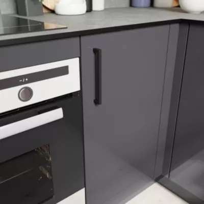 Poignée de meuble de cuisine GoodHome Golpar noir L. 16,9 cm, 2 pièces