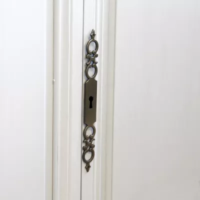 Poignée de meuble Rohan effet laiton satin doré l.141mm x H. 16mm entraxe 128mm