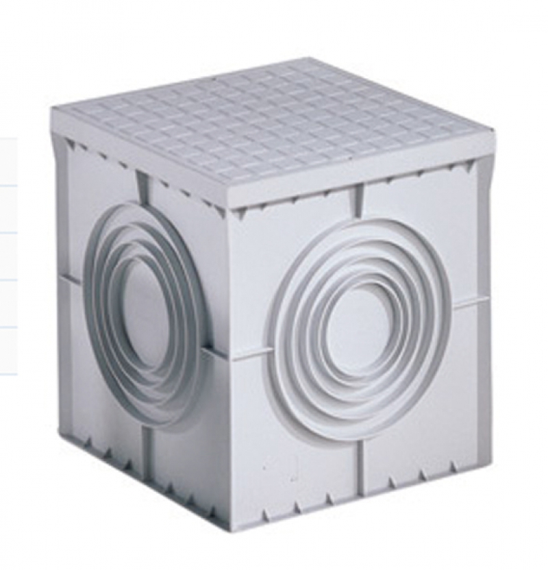 Chambre de tirage matière: polypropylène type corps monobloc4 emboîtures disponibles:- 1 sur chaque face- femelles operculées à dégager au marteaucoloris gris
