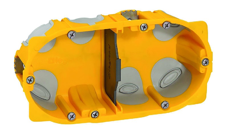 Boîtes d' encastrement " BATIBOX "