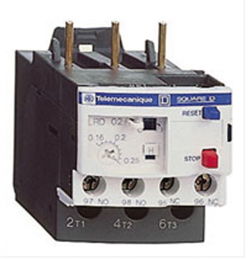 Relais tripolaire de protection thermique TeSys D différenciel à associer à des fusibles ou aux disjoncteurs magnétiques GV2 L et GV3 L relais compensés, à réarmement manuel ou automatique, avec visualisation du déclenchement, pour courant alternatif ou continu. classe10A avec raccordement par vis-étriers ou connecteurs