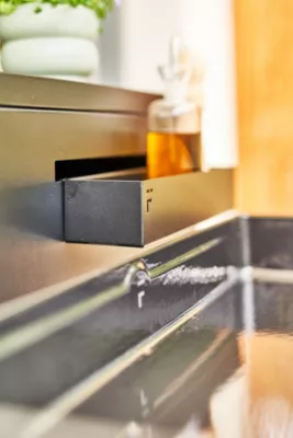 Bac de rangement en acier noir pour cuisine extérieure Forge Adour