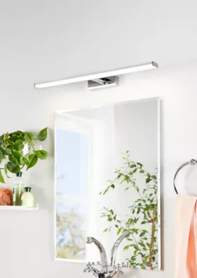 Applique murale de salle de bain Pandella LED intégrée 1350 IP44 11W blanc froid chromé