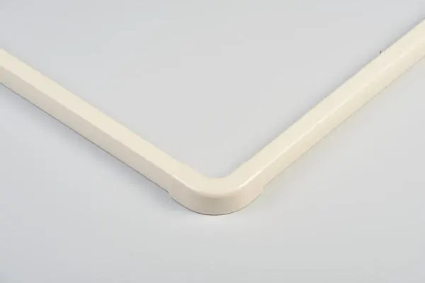 ANGLE A PLAT IVOIRE 25X25MM 25CPIAN