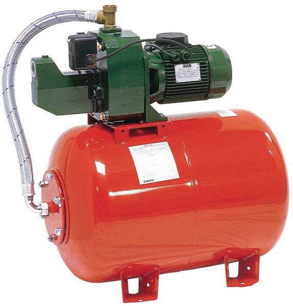 Groupe de surpression auto-amorçant, avec pompe monocellulaire JET 151 et réservoir AQUAJET 100L 400 V Tri AQUAJET 151/100 T réf. 201155