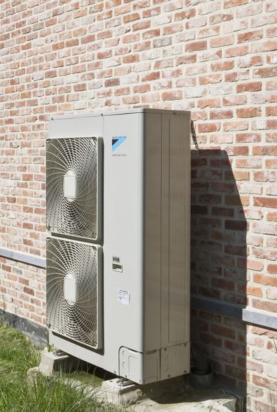 Image principale de Pompe à chaleur Air/Eau - Groupe extérieur ALTHERMA HT 11 Kw bibloc Inverter R134A série 11 monophasé réf. ERSQ011AV1