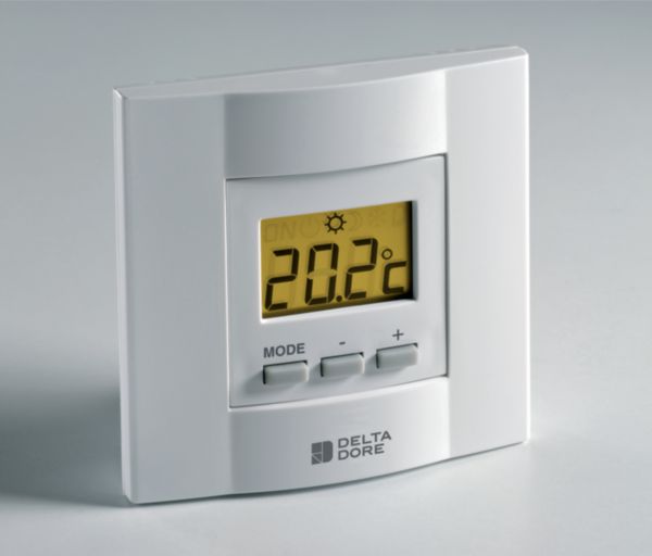 Image principale de Thermostat élec filaire à affichage digital pour chauffage et rafraichissement Tybox 51 Réf : 6053036