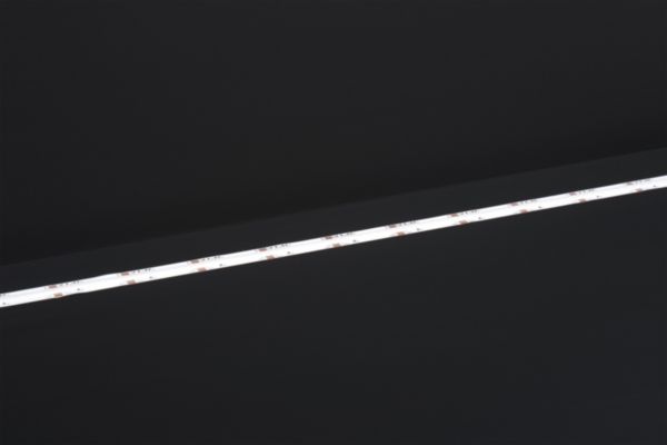 Pack bandeau Led 5m POLLUX EASILED COB, RGBW 3000K, IRC>90, SDCM3, 18W/m, 132/390/67/346lm/m 52lm/W, 840LED/m, 120°, 24VDC - avec alimentation Réf. 472918