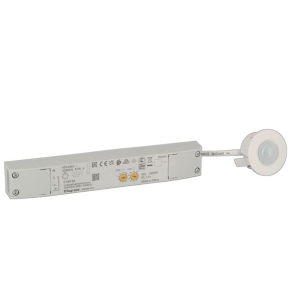 Mini Détecteur GREEN-I blanc ON/OFF pour la gestion de l'éclairage, montage encastré, 360° sur 9m, dispose d'une mini tête, d'un ballast séparé, de potentiomètres gradués et d'une double configuration Réf. 48462