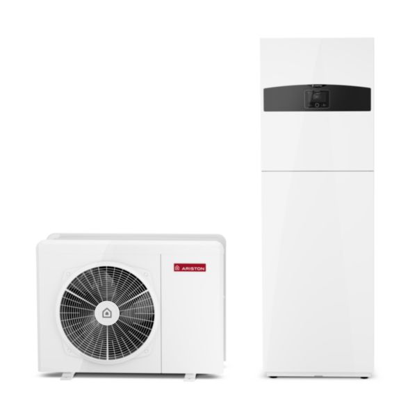 Pompe à chaleur triple service monobloc mono NIMBUS COMPACT 35 M LINK R32. Fluide frigorigène R32. Connectivité embarquée. Pmax -7°C/55°C : 4,1 kW. Fonctionnement garanti par -20°C. Sorti d'eau à 60°C jusqu'à -10°C en 100% PAC Réf. 3301854