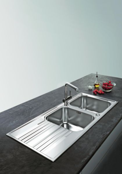 Evier SMART avec 2 cuves et 1 égouttoir réf. 640675
