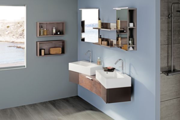 Etagère murale WALLY longueur 595 mm marron brillant -2125/ réf. 902008