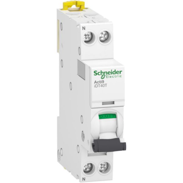 Image principale de Acti9 iDT40T - disjoncteur modulaire - 1P+N - 32A - courbe C - 4500A Icn conformément à EN 60898 - 230 V AC 50/60 Hz / 6kA Icu conformément à EN/IEC 60947-2 - 230..240V AC 50/60 Hz - Rail DIN - NF - largeur 2 pas de 9mm Réf. A9P22632