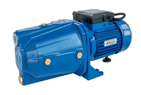Pompe de surface Altech auto-amorçante jet corps et support en fonte, turbine en inox et diffuseur en plastique. Hp.1 v.230/50
