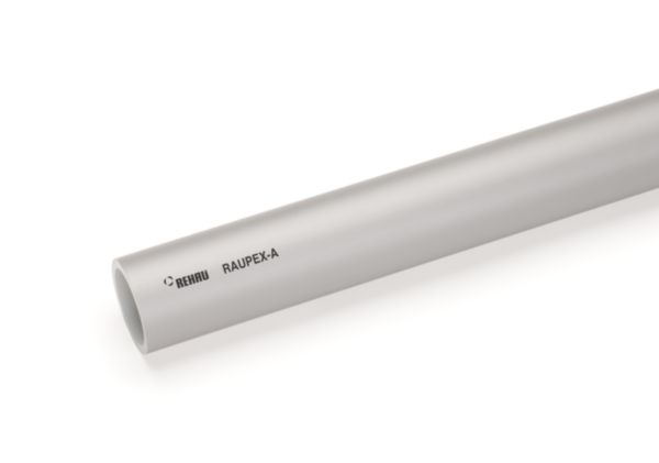 Tube RAUPEX-K, SDR 11 en vert. Matière: polyéthylène réticulé (PE-Xa). Stabilisé UV.