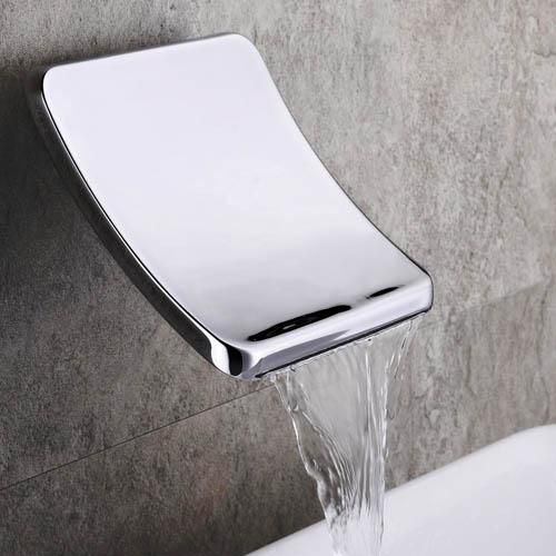 Bec cascade mural chrome